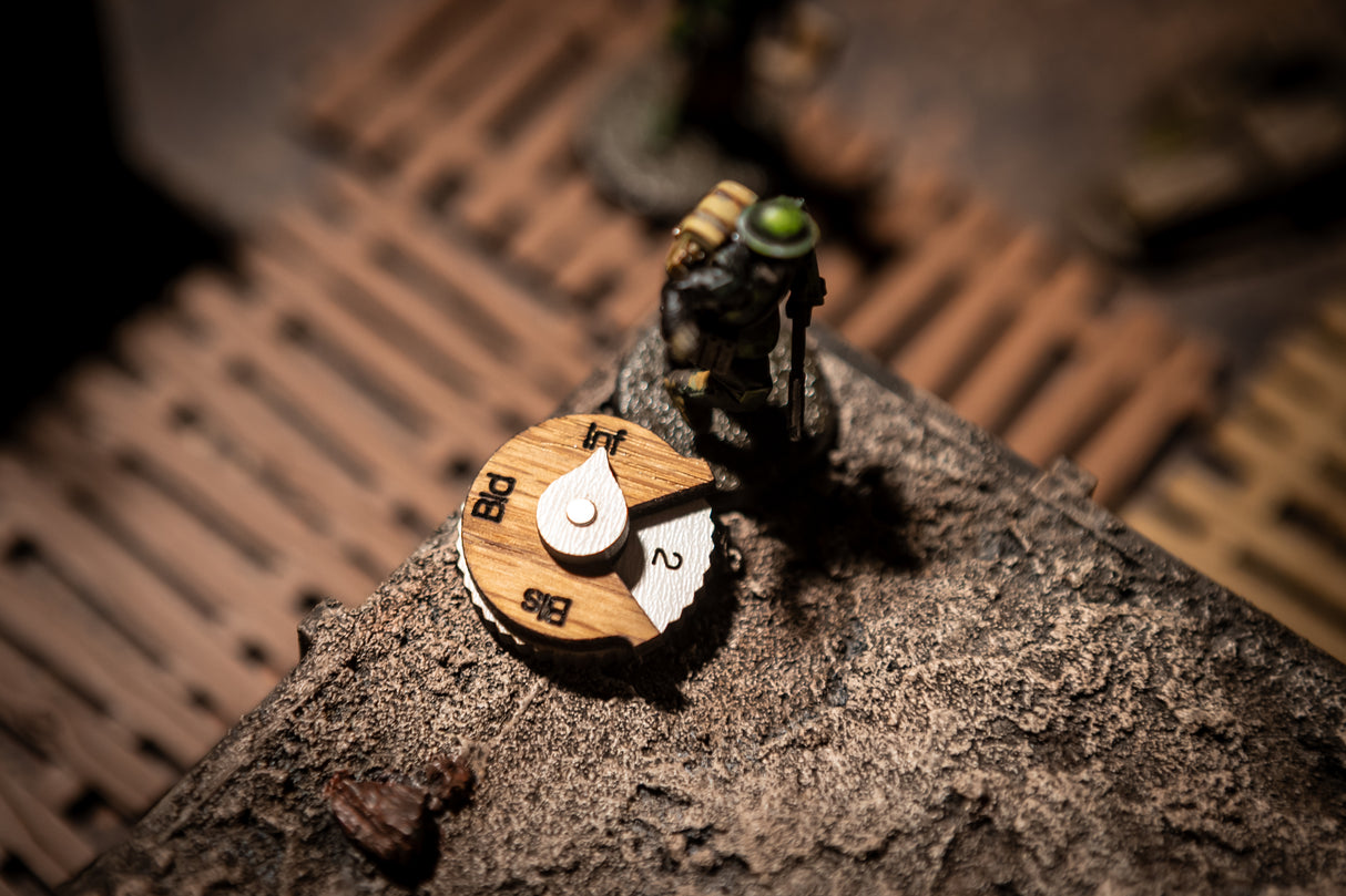 Trench Crusade Status Dial
